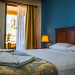 Dores Lejlighedshotel 4*