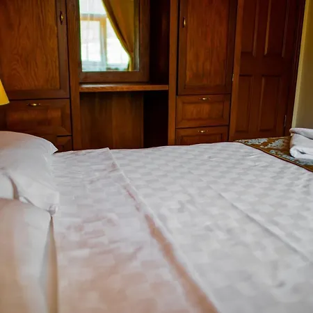 Dores Lejlighedshotel 4*