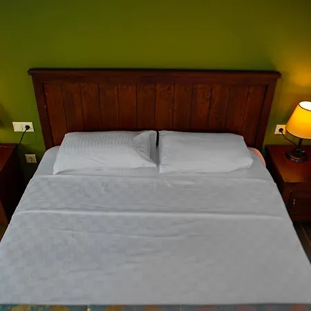 Dores Aparthotel