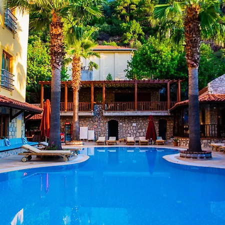 Aparthotel Dores 3*