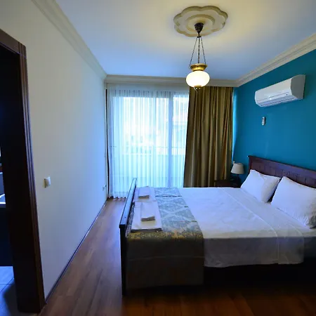 Dores Lejlighedshotel 4*